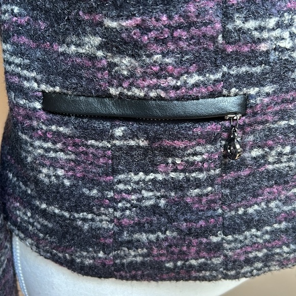 LAURA Wool Blend Blazer - Picture 6 of 6